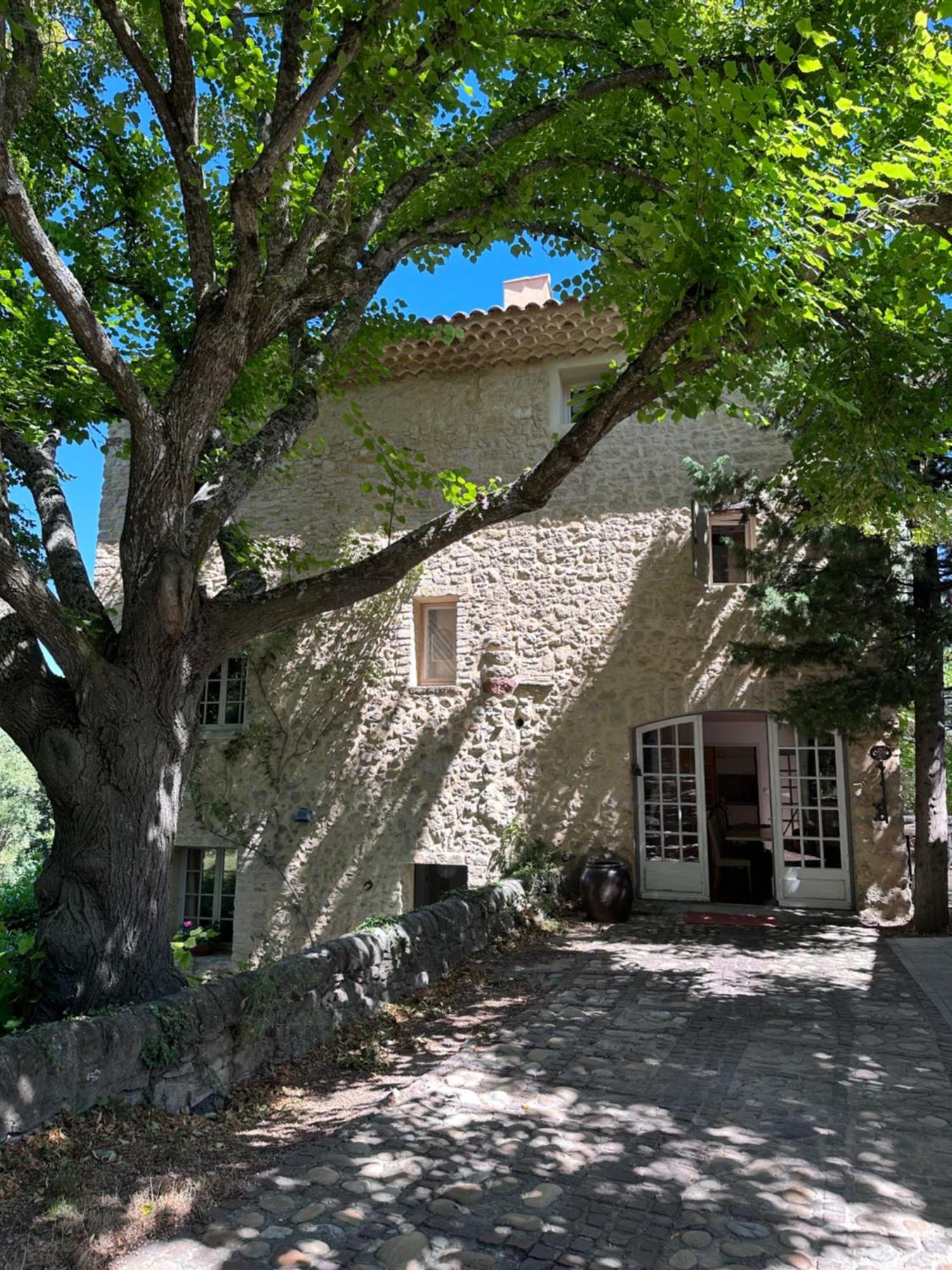 Moulin D'Antelon B&B Crillon-le-Brave Exterior photo