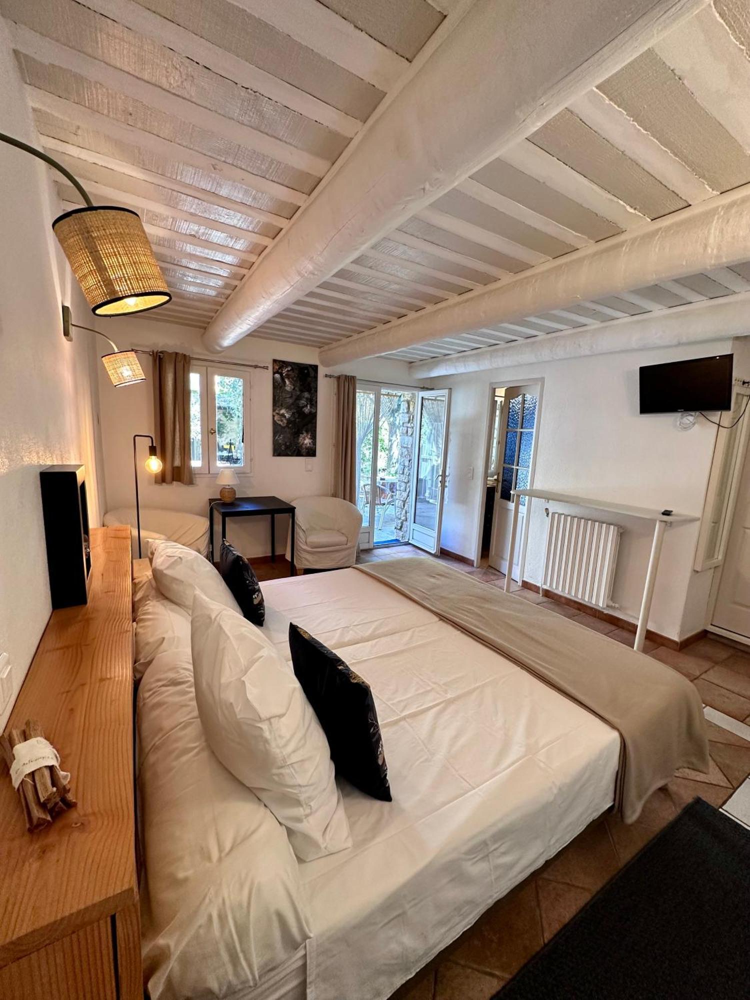 Moulin D'Antelon B&B Crillon-le-Brave Exterior photo
